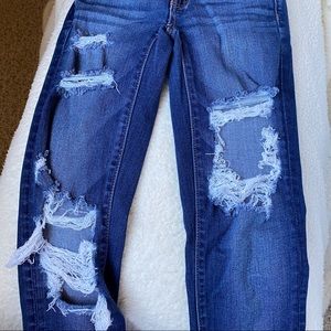 american eagle ripped jeans